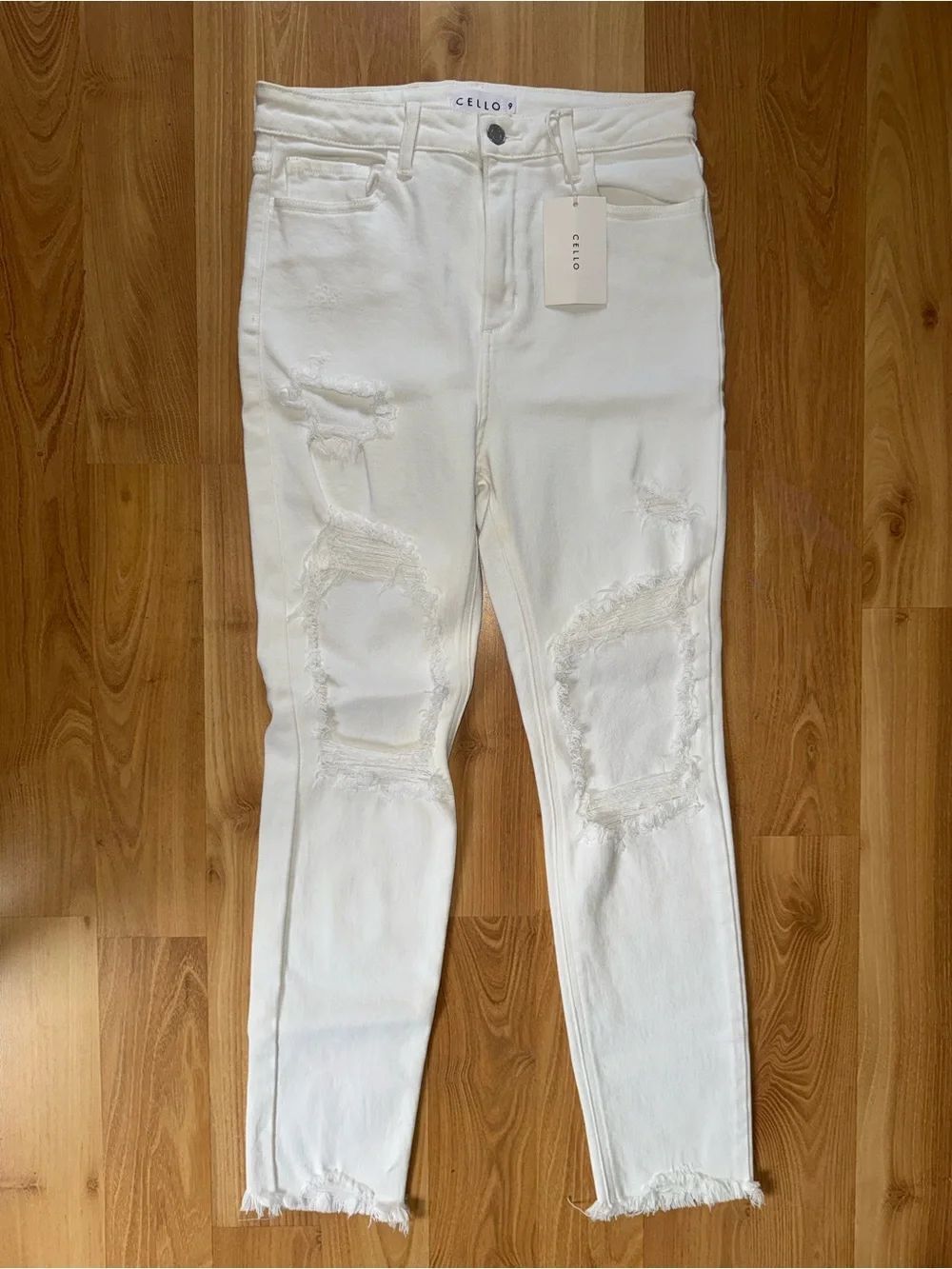 Cello White Distressed Ankle Crop Jeans
